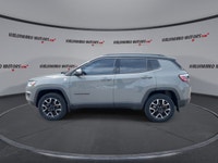 // ACCIDENT FREE!! // // SINGLE OWNER! // This 2021 Jeep Compass Trailhawk Elite 4x4 is a well-equip... (image 4)