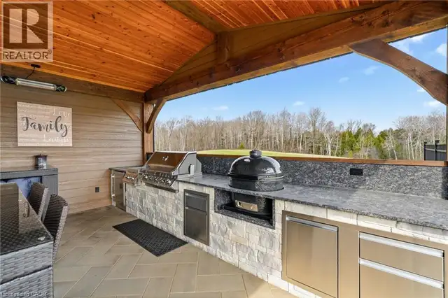 1371 10TH CONCESSION Road W Puslinch, Ontario in Houses for Sale in Guelph - Image 37