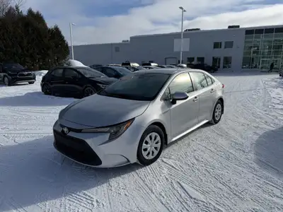 AUCUN DOSSIER DE DOMMAGE Ce Corolla est équipé de : Bluetooth, Cruise, PRISE USB, APPLE CARPLAY/ANDR...