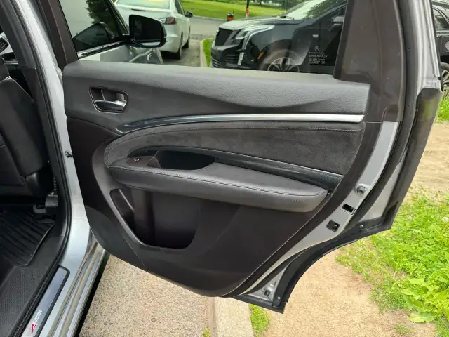 2019 Acura MDX A-Spec, LEATHER, SUNROOF, NAV, LOADED! in Cars & Trucks in Ottawa - Image 38