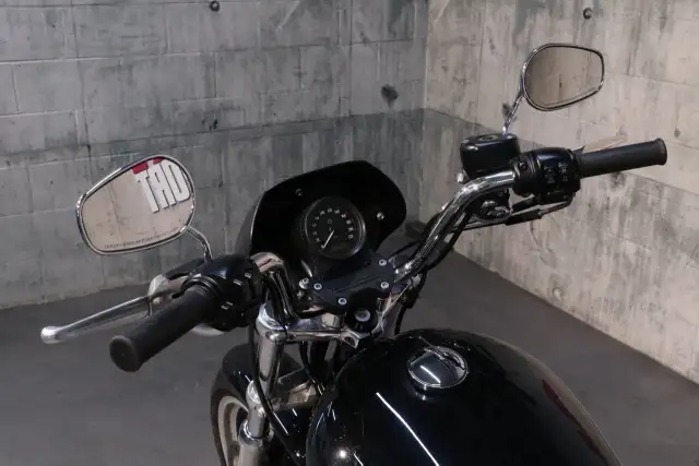 2014 Harley-Davidson SPORTSTER SUPERLOW XL883L in Sport Bikes in Ottawa - Image 7