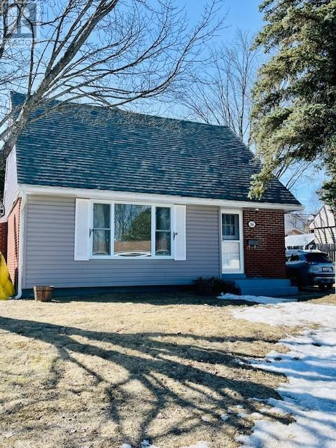 164 Axmith Ave Elliot Lake, Ontario in Houses for Sale in Sudbury - Image 3