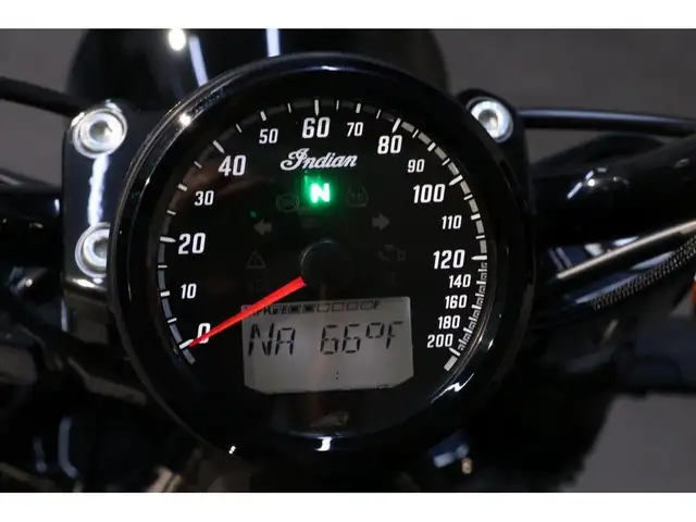 2025 Indian Motorcycle Scout Sixty Bobber Limited in Street, Cruisers & Choppers in Ottawa - Image 8