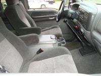 NORTH POINT MOTORS...CALL / TEXT 780-224-7791 CHECK OUT THIS 02 FORD F350 SUPER CAB 4X4 7.3L POWER S... (image 5)