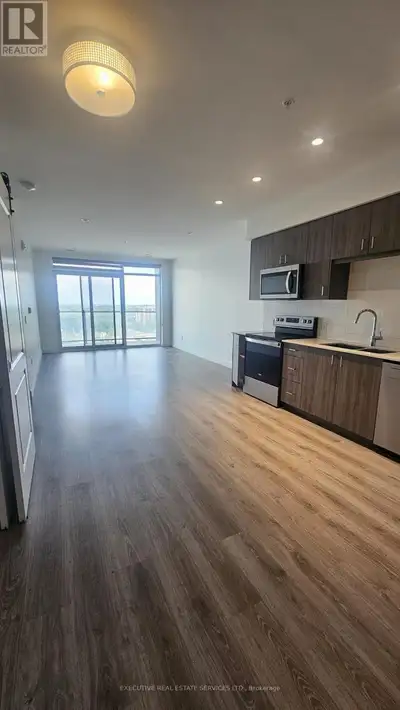 Welcome to this beautiful 2-bedroom, 2-bathroom condo in the sought-after Gaslight District in histo...