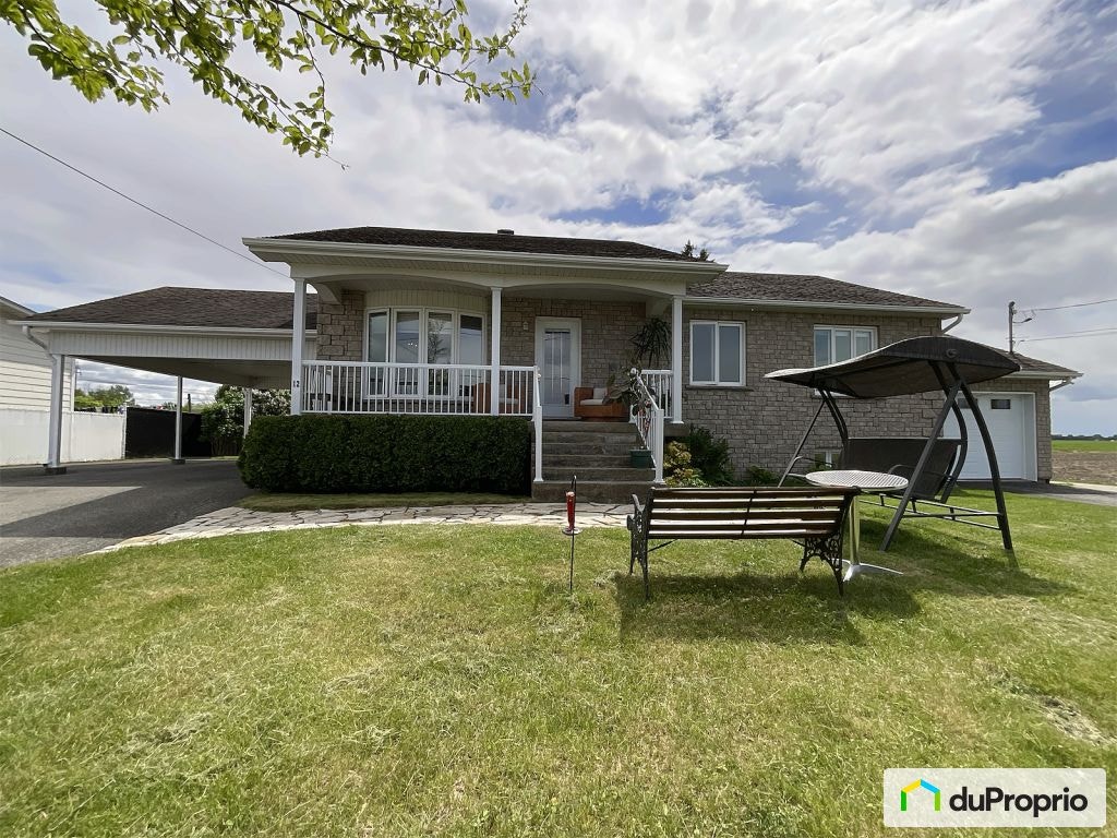 $659,000 - Bungalow for sale in Mercier — photo 1