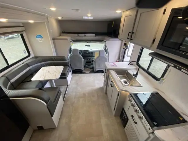 2024 Coachmen RV Freelander 23FS in RVs & Motorhomes in Kamloops - Image 17