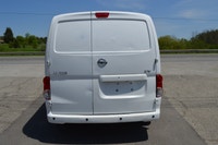 2017 Nissan NV200 152,597 KM now Only $14,490(Was $15,950) or $163 Bi-Weekly(O.A.C.). Bi-weekly paym... (image 3)