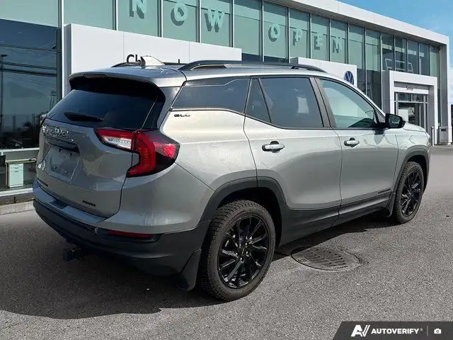 2024 GMC Terrain SLE | NO ACCIDENTS | ONE OWNER | AWD | 1.5L in Cars & Trucks in Chilliwack - Image 6