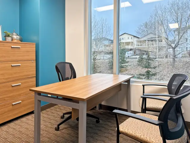 Office space for rent for 1 person in Crowfoot Centre Calgary in Commercial & Office Space for Rent in Calgary - Image 11