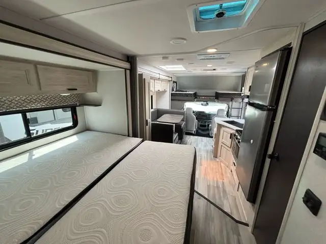 2023 Forester 2441 CD in RVs & Motorhomes in Laval / North Shore - Image 17