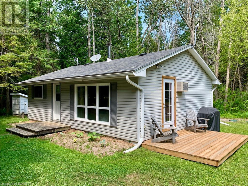 3 BRIDGE Street Northern Bruce Peninsula, Ontario Houses for Sale