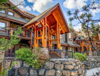 320, 107 Armstrong Place Canmore, Alberta
