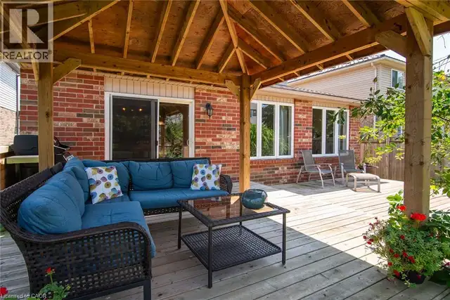 24 JOSEPH LICHTI Lane Baden, Ontario in Houses for Sale in Kitchener / Waterloo - Image 5