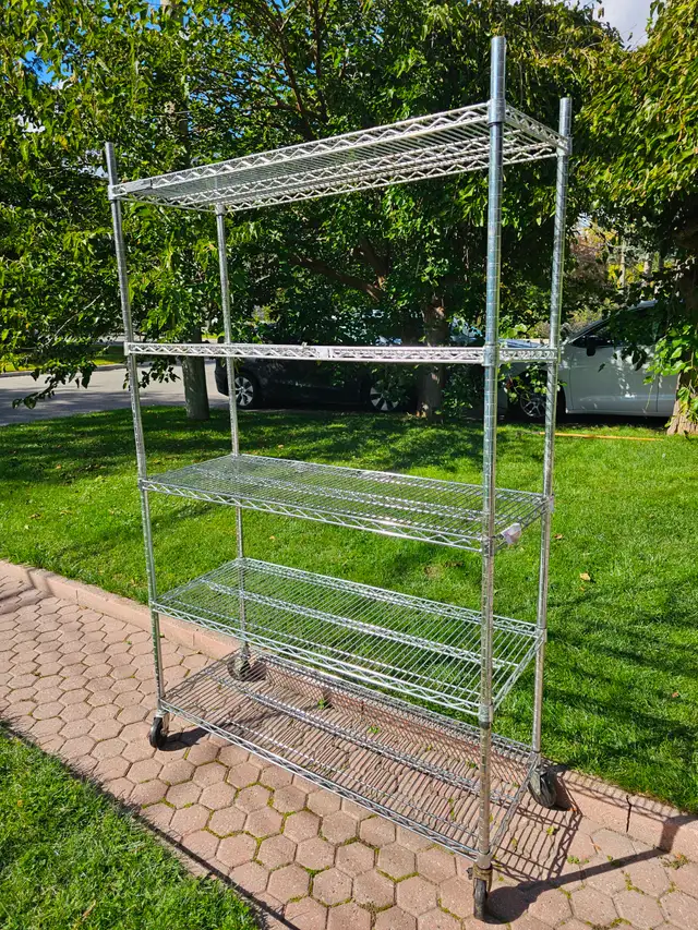 STOREGE RACKS FOR SALE