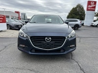 Perfect for dynamic urban adventures and efficient commutes, this 2018 Mazda3 Sport GS Hatchback in... (image 1)