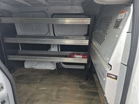 Perfect Auto CLEAN CARFAX - NAVIGATION - SV - 2.0 L GAS - DIVIDER - SHELVING - BACK UP CAMERA - PRIC... (image 5)