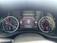 5.7L HEMI V8 Night Edition Laramie Level 2 Equipment Group 12 Uconnect NAV Dual-Pane Panoramic Sunro... (image 9)