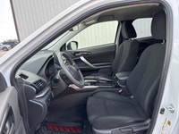 // ACCIDENT FREE!! // This 2022 Mitsubishi Eclipse Cross ES S-AWC is a smart compact SUV for daily l... (image 2)