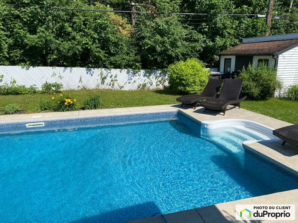 $406,700 - Bungalow for sale in Shawinigan (Grand-Mère) — photo 1