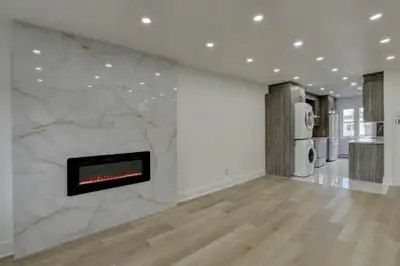 Rue Verville, Ahuntsic 3 bedrooms and 1 bathroom CAT-FRIENDLY • Beautiful 5 ½ unit of almost 1000 ft...