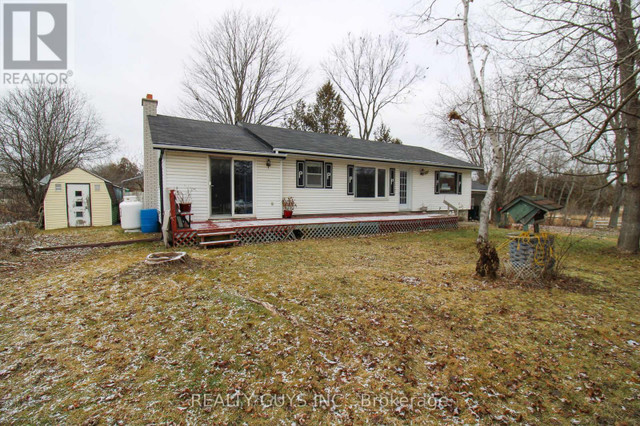 1002 YANKEE LINE Smith-Ennismore-Lakefield, Ontario in Houses for Sale in Peterborough - Image 2