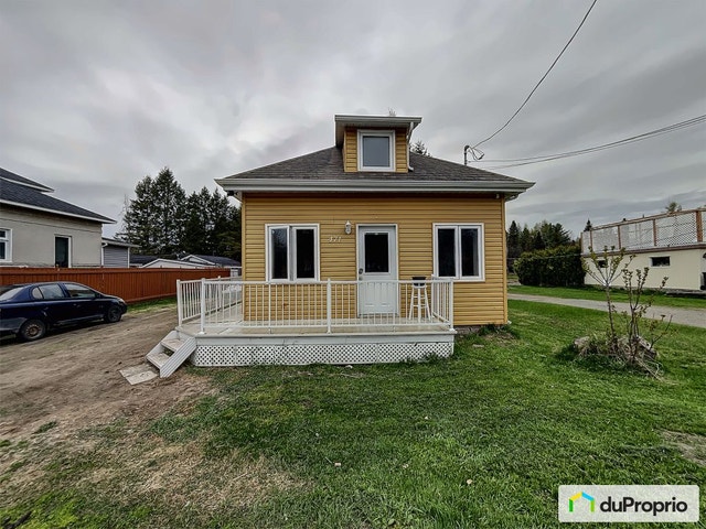 $175,000 - Bungalow for sale in Herouxville — photo 1