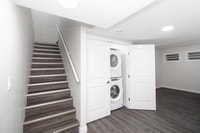 Houses Rental Properties for Rent in Osborne Village Welcome to 118 Lewis Street, where you'll find... (image 5)