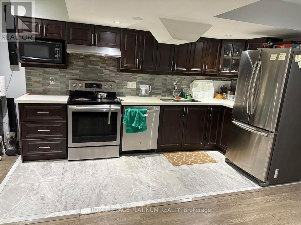 BSMT - 11 OXENDON ROAD Brampton (Northwest Brampton), Ontario 4