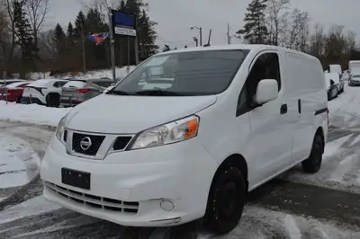 Clean Carfax, Backup Camera, Bluetooth, Power locks and mirrors, Cruise Control, Divider, Shelving,...