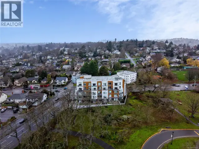 1303 Hillside Ave Victoria, British Columbia in Commercial & Office Space for Sale in Victoria - Image 26