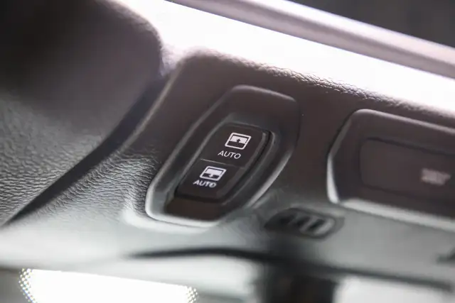 2020 Jeep Wrangler Unlimited SAHARA 4X4 DIESEL|1OWNR|NOACCDNT|PO in Cars & Trucks in City of Toronto - Image 32