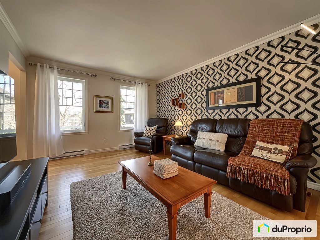 $624,900 - 2 Storey for sale in St-Redempteur — photo 2