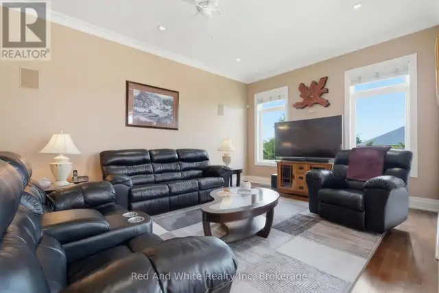 119 GERBER MEADOWS DRIVE Wellesley, Ontario in Houses for Sale in Kitchener / Waterloo - Image 12