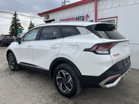 LX | AWD | FUEL EFFICIENT This 2023 Kia Sportage LX AWD is a compact SUV that brings together stylis... (image 3)