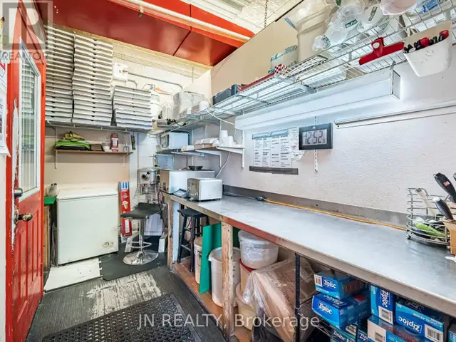 289 MAIN STREET W King (Schomberg), Ontario in Commercial & Office Space for Sale in Barrie - Image 24