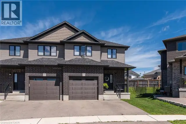 51 CRAB APPLE Court Wellesley, Ontario in Houses for Sale in Kitchener / Waterloo - Image 5