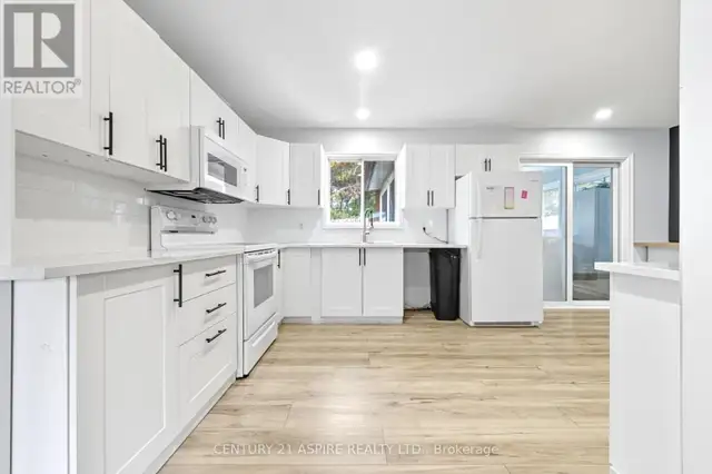 12 DUTCH DRIVE Petawawa, Ontario in Houses for Sale in Petawawa - Image 10