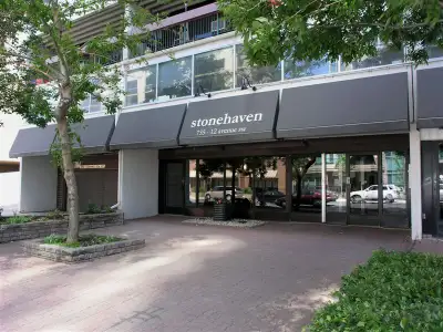 Underground secured parking in Downtown. 735 12th Avenue SW. T2R1J7 Available January 5, 2026. Pleas...