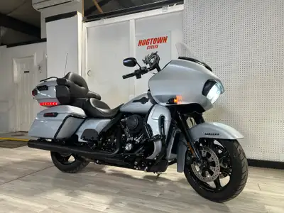 2023 Road Glide Limited, One Owner, Rinehart 4" Exhaust, 14" Bars, Hi-Flow Intake, Traction Control,...