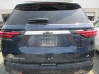 Finished in blue with a black interior, this used 2023 Chevrolet Traverse LT Cloth is a roomy midsiz... (image 2)