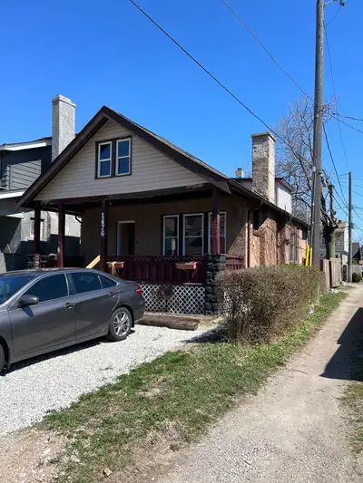 1476 Dufferin Ave, Windsor For Lease