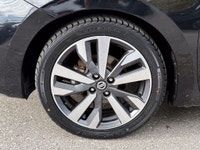 2021 Nissan Versa SR SR Trim * CarPlay * Remote Start * Super Black 1.6L 4-Cylinder DOHC 16V FWD CVT... (image 8)