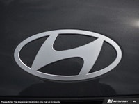 This Hyundai Kona has a trusty Regular Unleaded I-4 2.0 L/122 engine powering this Variable transmis... (image 8)