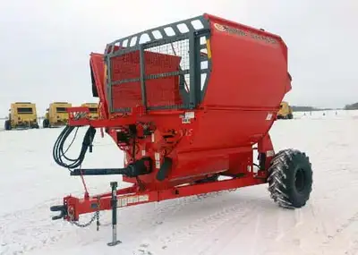 2022 Highline BP660 Bale Processor Flotation Tires Right Hand Discharge 1000 RPM PTO Overall good co...