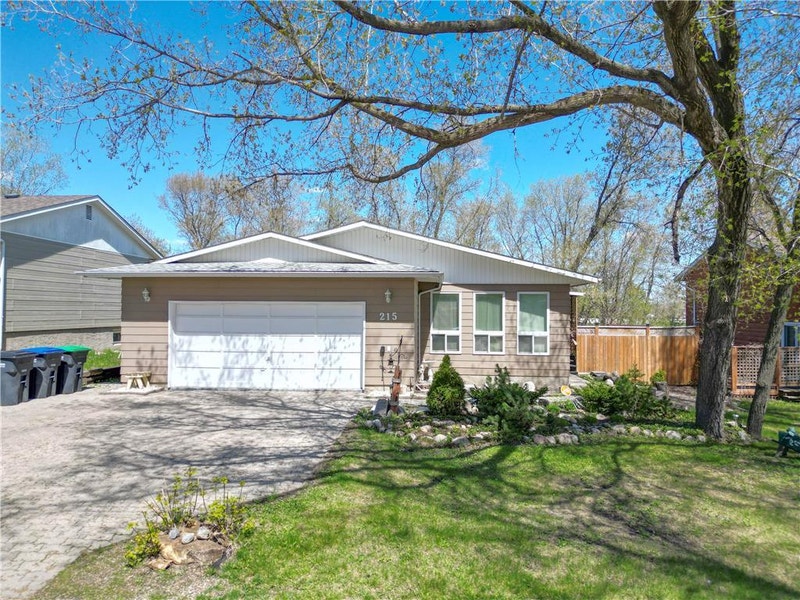215 Aberdeen Avenue Brandon, Manitoba Houses for Sale Brandon Kijiji