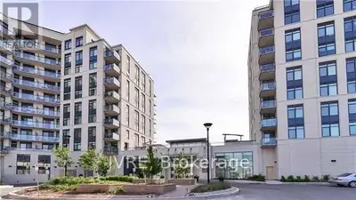 End-Unit Loft 2+1 First Floor Open Concept, Upgraded Staircase, Upgraded Countertops, Master Has A W...