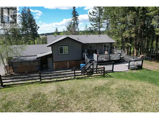 4737 SUSSNEE ROAD 100 Mile House, British Columbia in Houses for Sale in 100 Mile House - Image 9