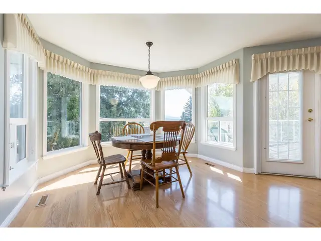 35148 KNOX CRESCENT Abbotsford, British Columbia in Houses for Sale in Abbotsford - Image 11