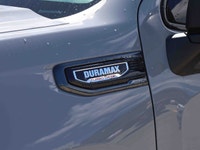 2024 GMC Sierra 1500 AT4 3.0L Duramax Diesel Premium off-road capability meets refined diesel perfor... (image 8)